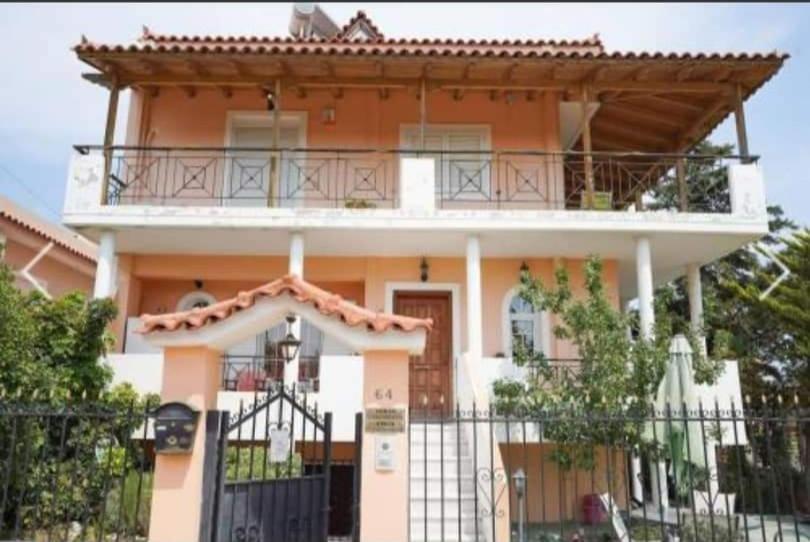 George 'S Nest Apartment Agios Spyridon  Exterior photo